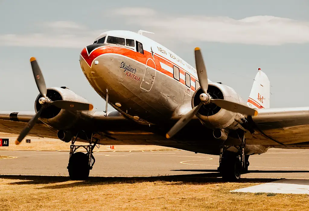Bombing of Darwin (DC-3) Sunset Adventure Flight