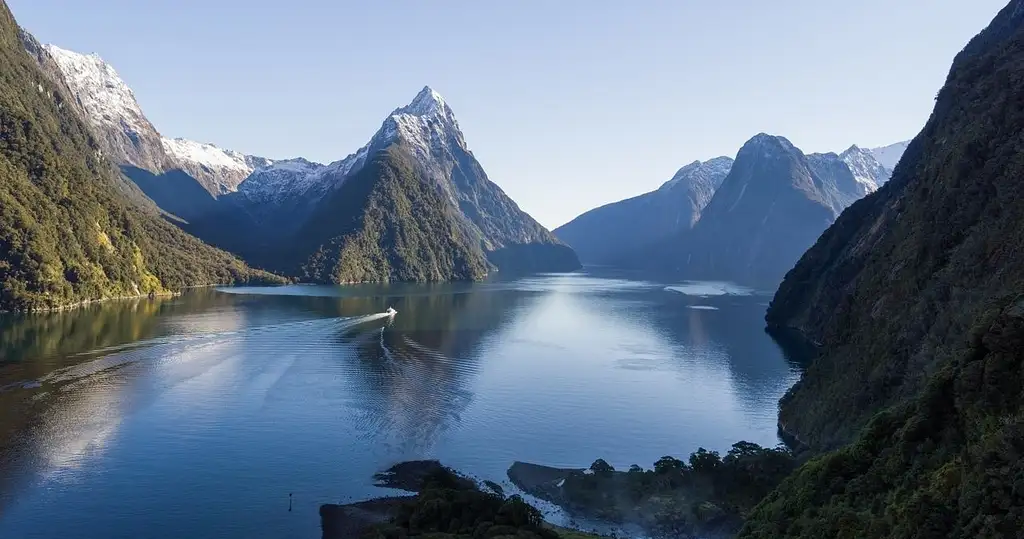Milford Sound Premium Cruise