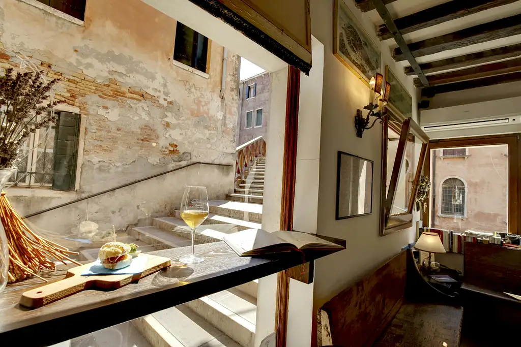 Wine Tasting In Venice