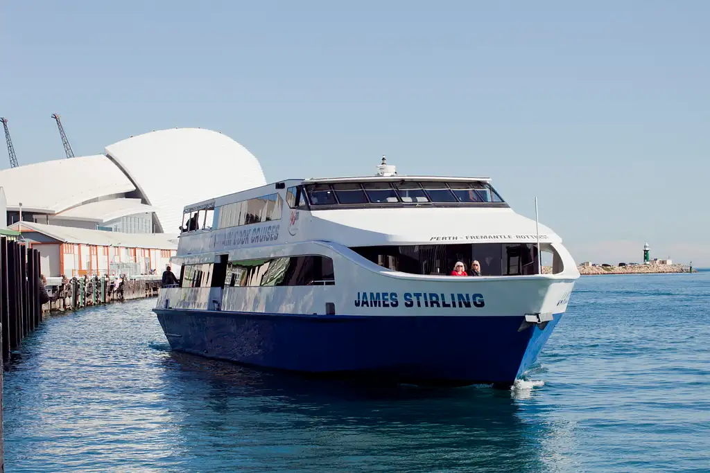 Swan River Scenic Cruise | Perth and Fremantle Departures