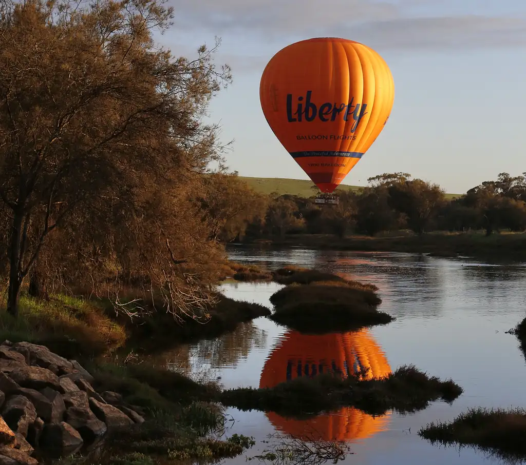 Avon Valley Hot Air Balloon Flight | With Breakfast (option with transport)