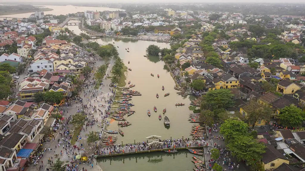 13 Day Explore Vietnam: Hanoi to  Ho Chi Minh City | G Adventures