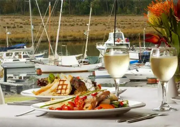 Huon Valley Kayaking and Tahune AirWalk