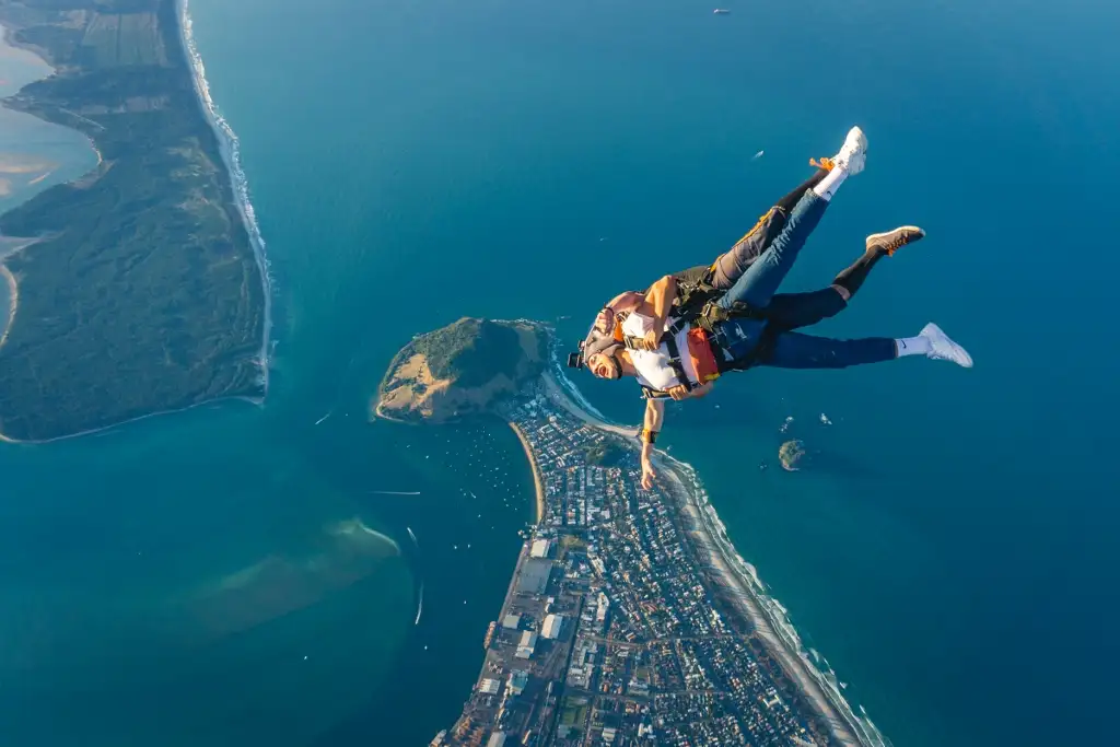 Tauranga Tandem Skydive 12,000ft & 15,000ft