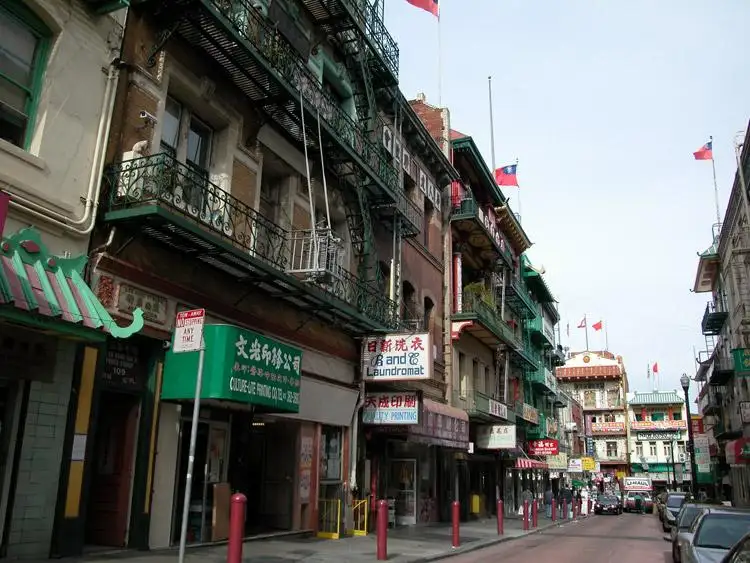 Chinatown & North Beach Walking Food Tour