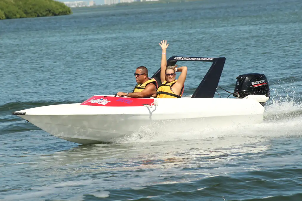 Cancun Speed Boat & Snorkelling Tour