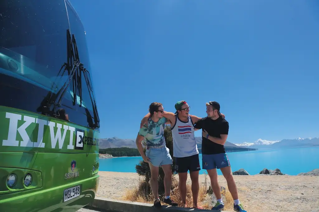 'Funky Chicken' Bus Pass | North & South Islands | Kiwi Experience