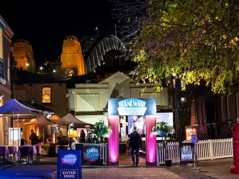 The Rocks Pub Tour