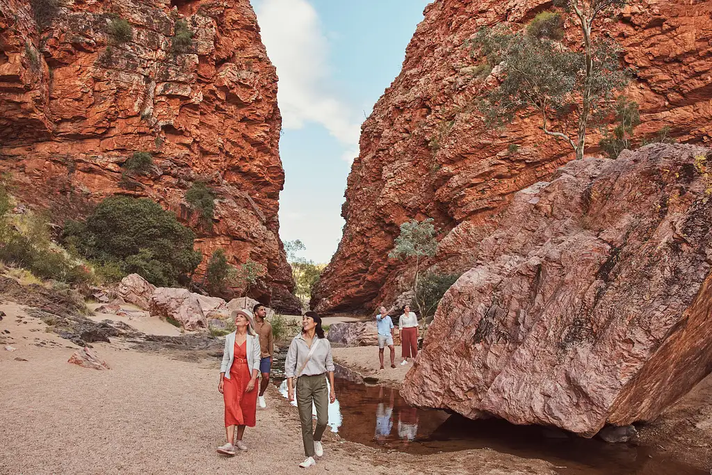 4 Day Red Centre to West MacDonnell Tour | From Ayers Rock/Yulara (BDTNT150EXT)
