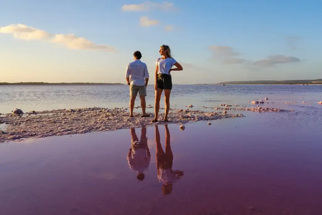 4 Day Perth to Monkey Mia Coastal Loop Return