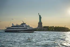 Spirit Of New York Dinner Cruise