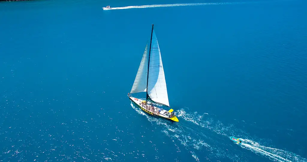 3 Day 2 Night Whitsunday Sailing Adventure | on Apollo