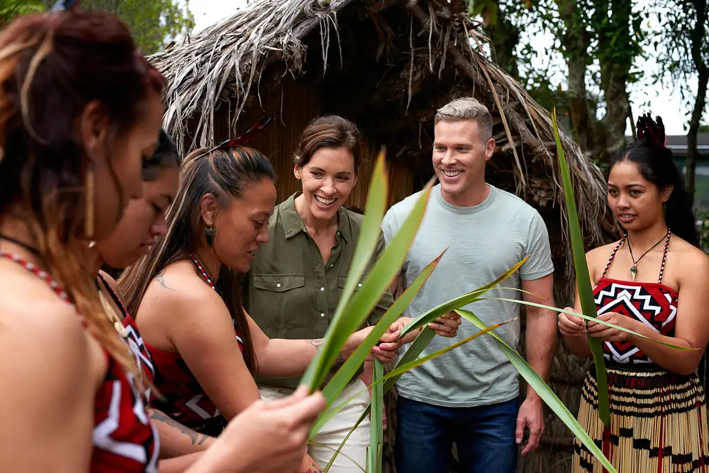 10 Day NZ Northern Trail Tour | Wellington To Auckland | Haka Tours