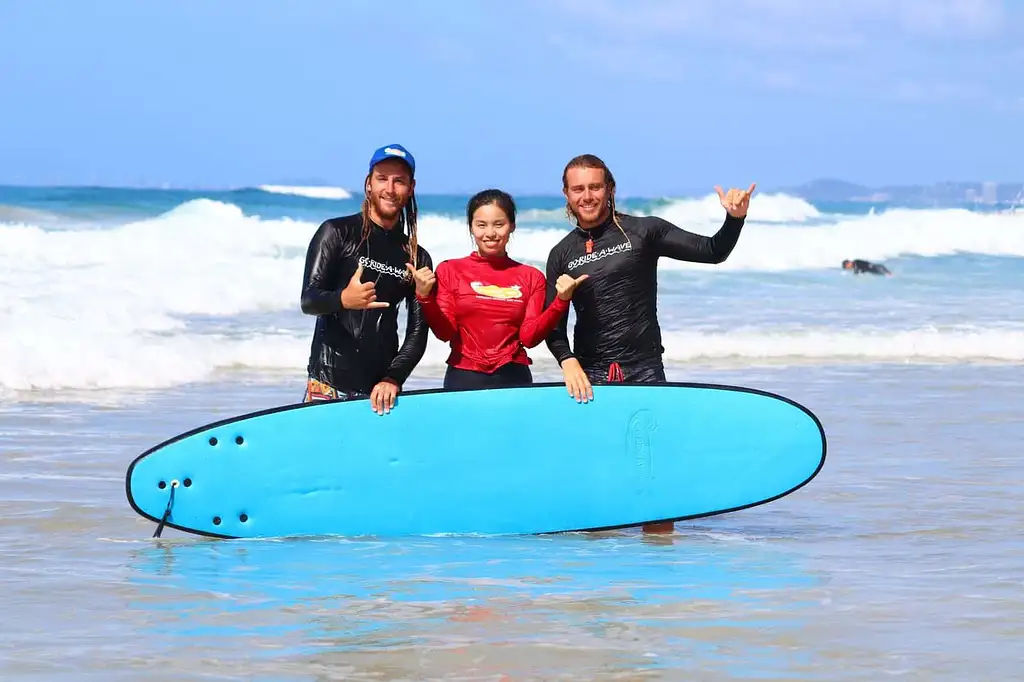 Gold Coast Surf Lessons