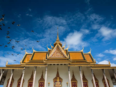 30 Day Indochina Discovery Tour: Seasides and Street Food