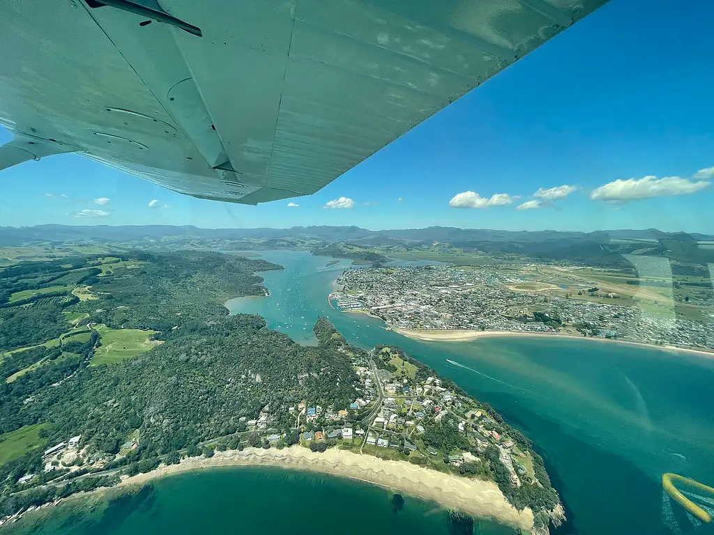 Whitianga Scenic Flight & Lunch