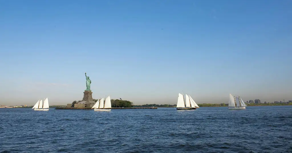 Sailing Trip To Statue Of Liberty On Adirondack