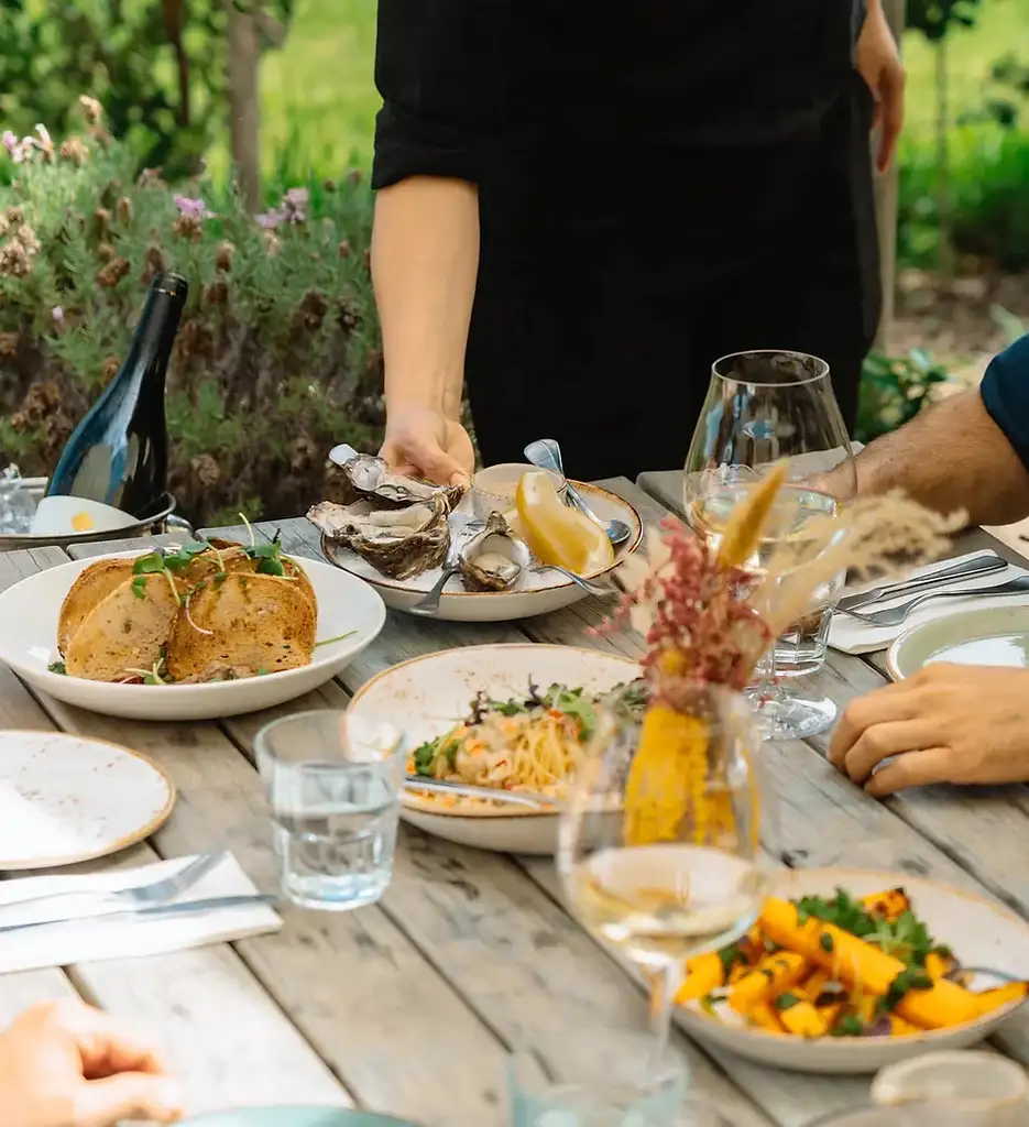 Zip, Wine and Dine - Waiheke Island package, Auckland ferry included