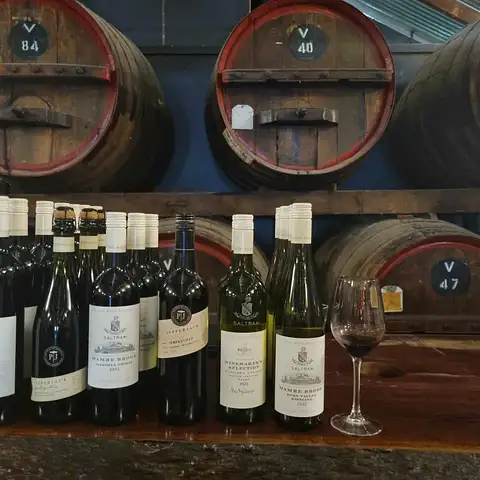 Taste the Barossa - Barossa Valley Premium Wine Tour with Lunch from Adelaide