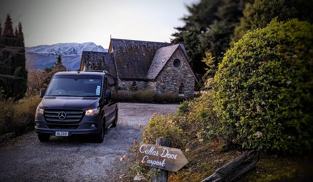 The Ultimate Luxury Hop-on Hop-off Wine Tour | From Queenstown