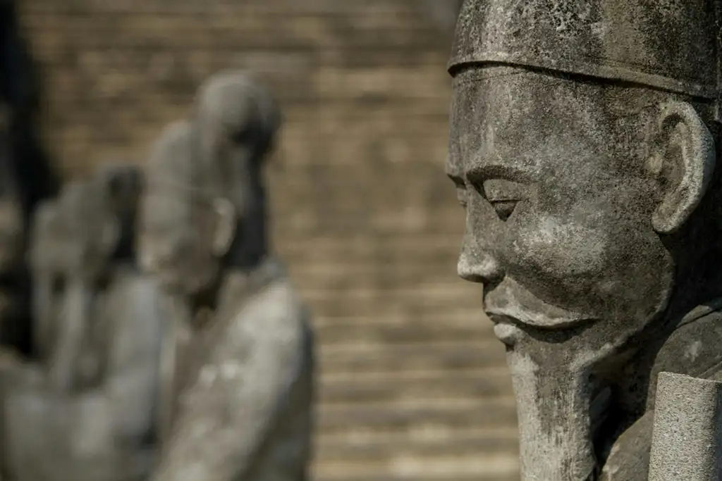 Half-day Tour Hue Imperial City and Boat Trip on the Perfume River