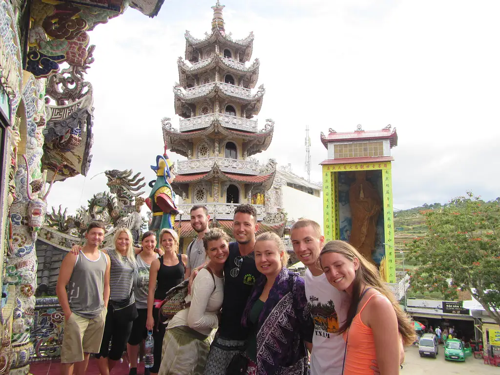 11 Day Ultimate Vietnam Group Tour | Hanoi to Ho Chi Minh (18 to 35's)