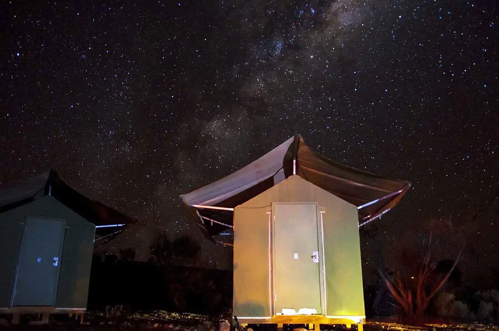 4 Day Red Centre to West MacDonnell Tour | From Ayers Rock/Yulara (BDTNT150EXT)