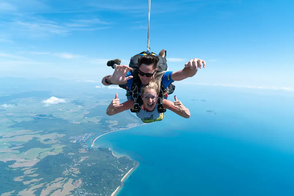 Skydive Mission Beach | Up To 15,000ft Tandem Skydiving (Free transfers from Cairns)