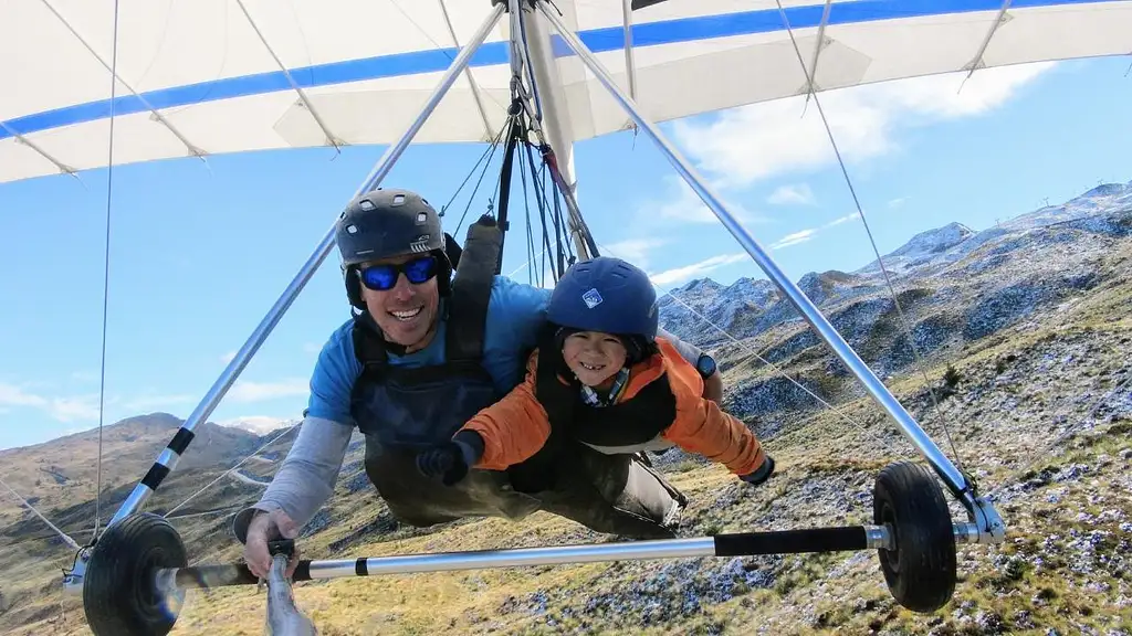 Queenstown Summer Hang Gliding