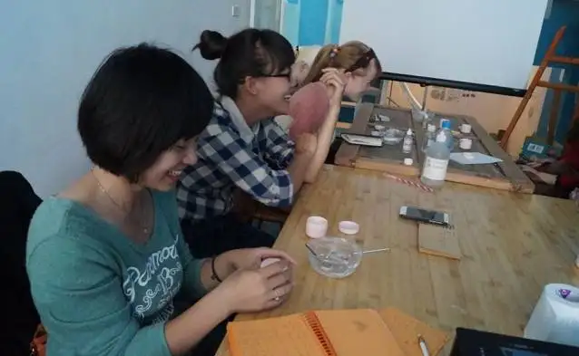 Cosmetics Handmade Workshop