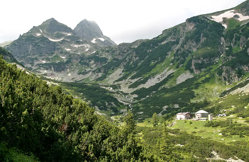 One-Day Hiking Tour From Sofia To The Scary Lake