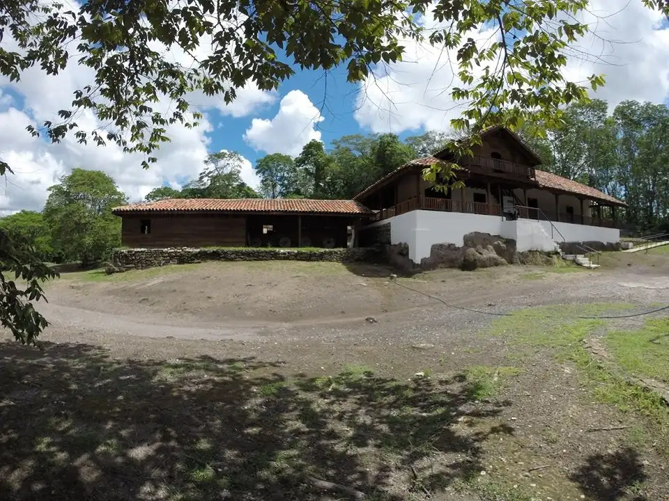 Casona Historic Tour