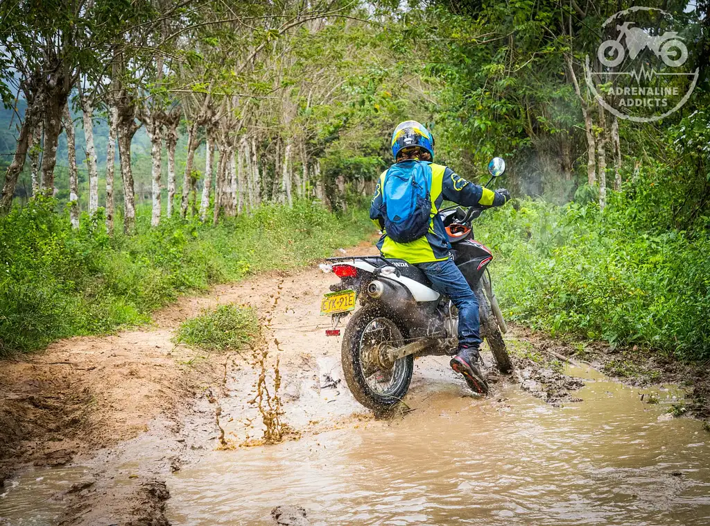 3-Day Motorcycle Tour Of Northern Colombia