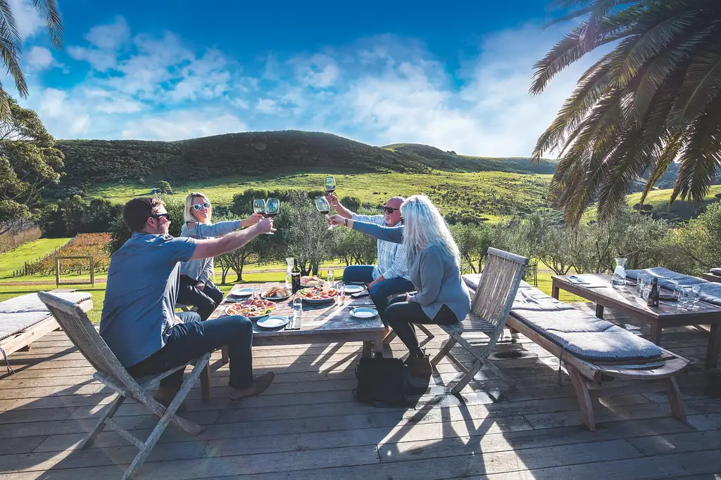 Gourmet Food And Wine Tour On Waiheke Island