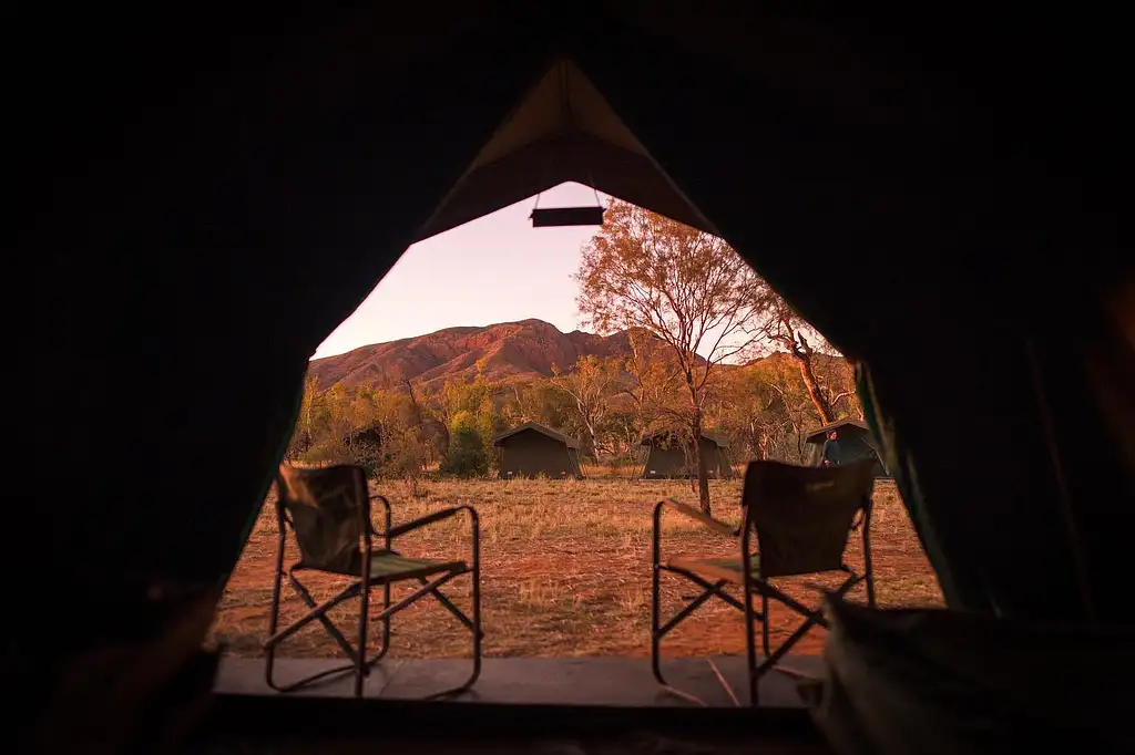 Paint the Night by Moonlight in the Red Centre | 2 Day NT Tour Package
