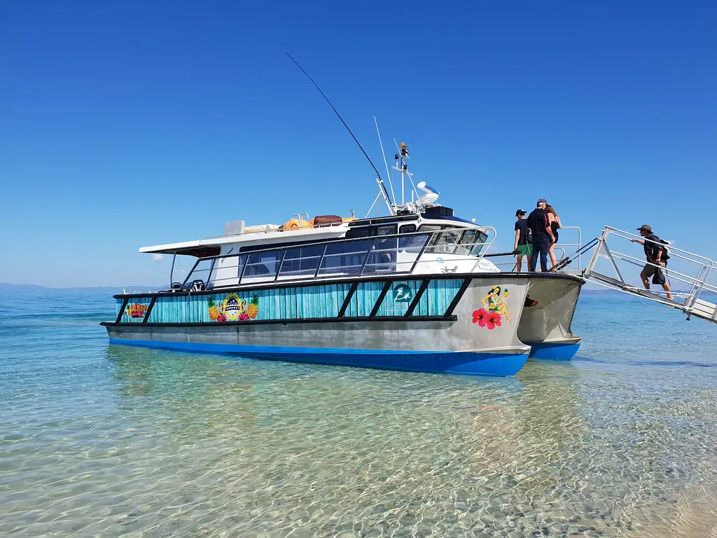 Great Keppel Island Day Trip + Lunch