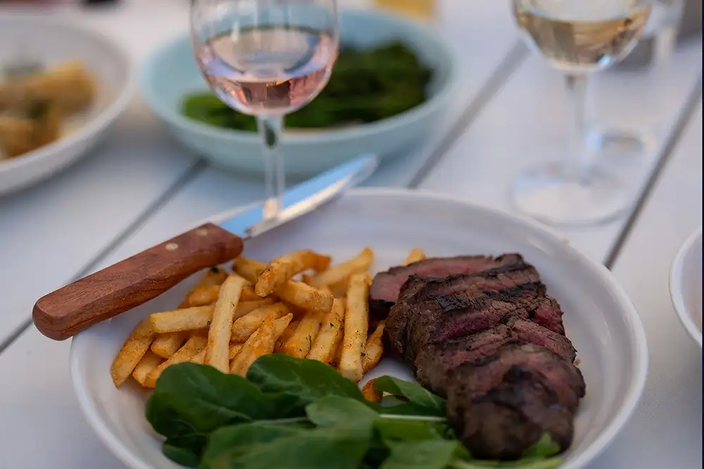 Captains Table Champagne Dinner Cruise | Private Tour