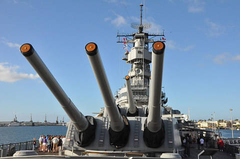 USS Bowfin Submarine Tour
