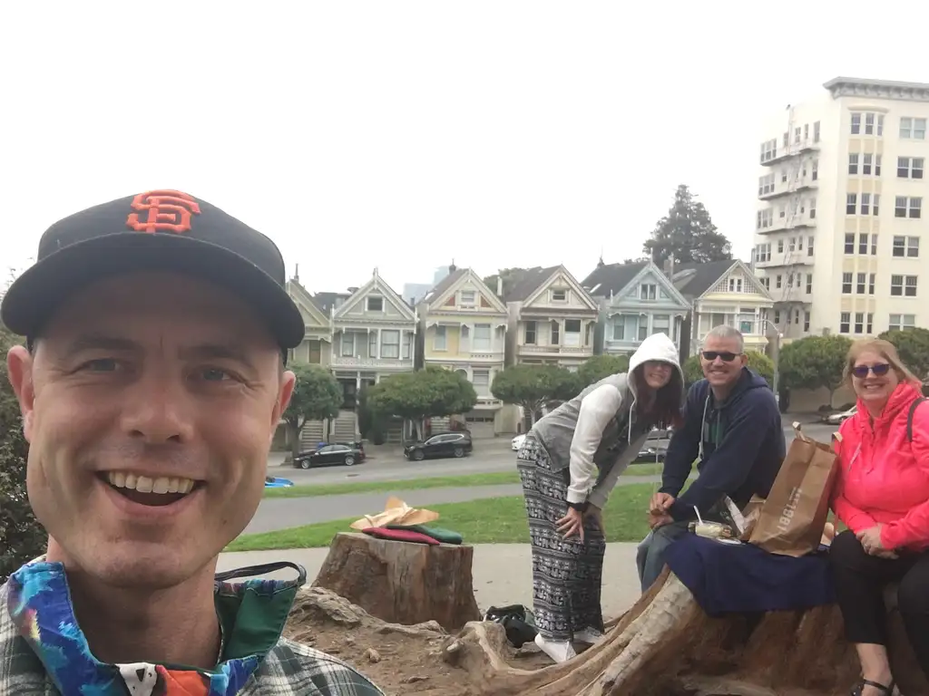 San Francisco Small Group City Tour with Bay Voyager Cruise