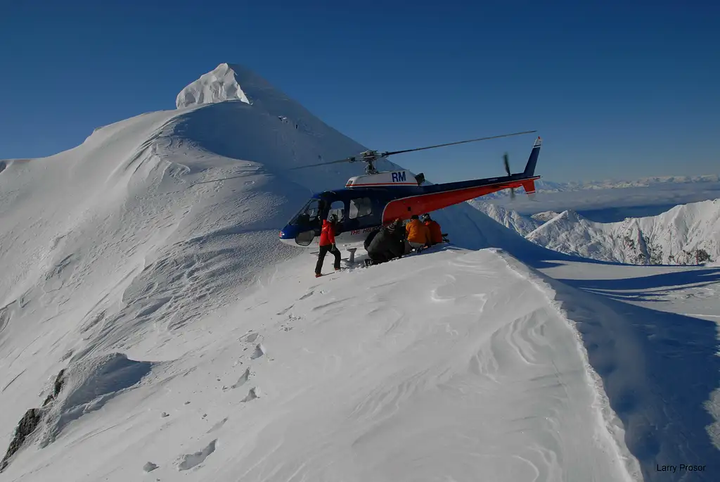 Heli Ski NZ's South Island | 7 Day Tour (Haka Tours)