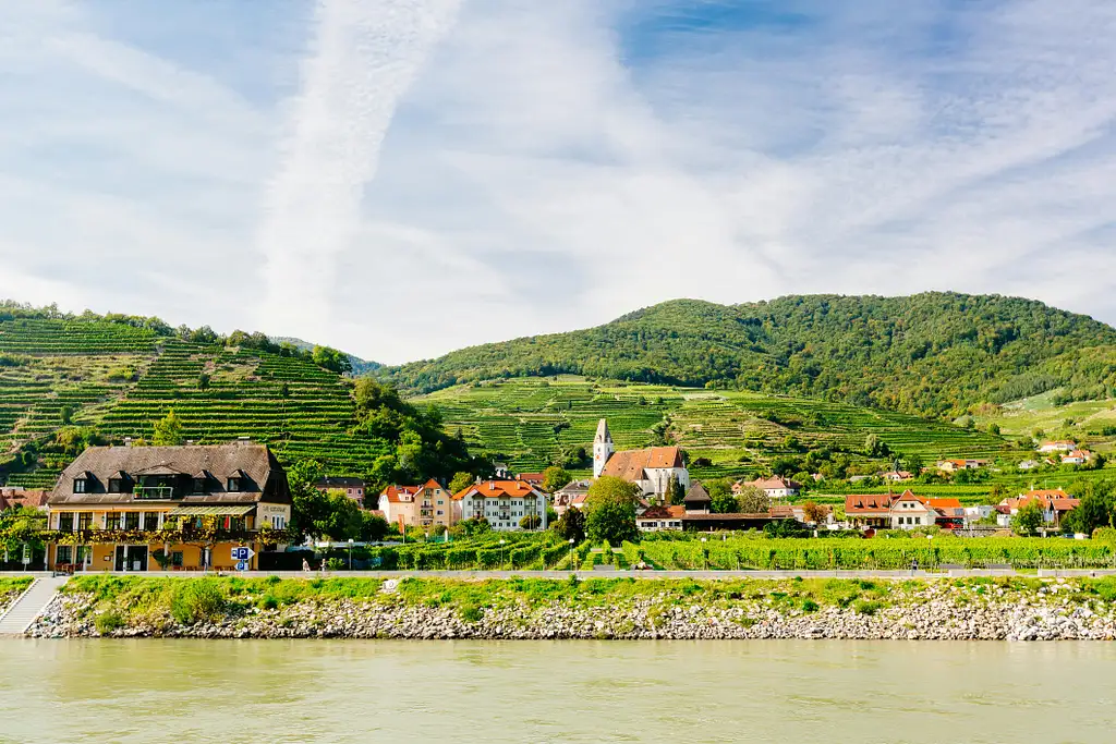 Wachau Valley Day Tour And Danube River Cruise