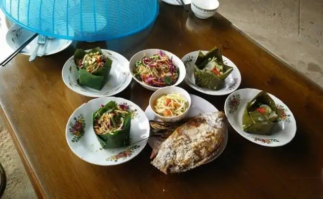 Cambodian Food Tour