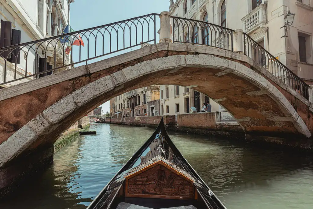 Danieli Bridge Of Sighs Gondola Ride | Private Tour