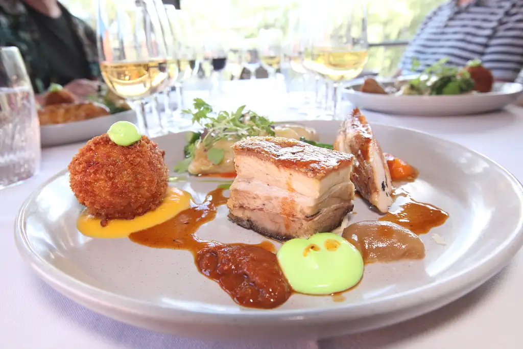 Taste 'n' Graze Food & Wine Tour Hunter Valley