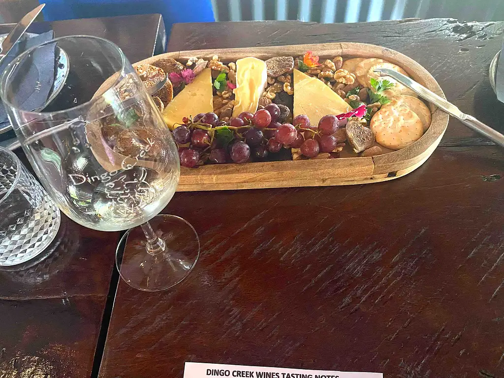 Noosa Hinterland with Gourmet lunch & Wine tasting - Day Tour