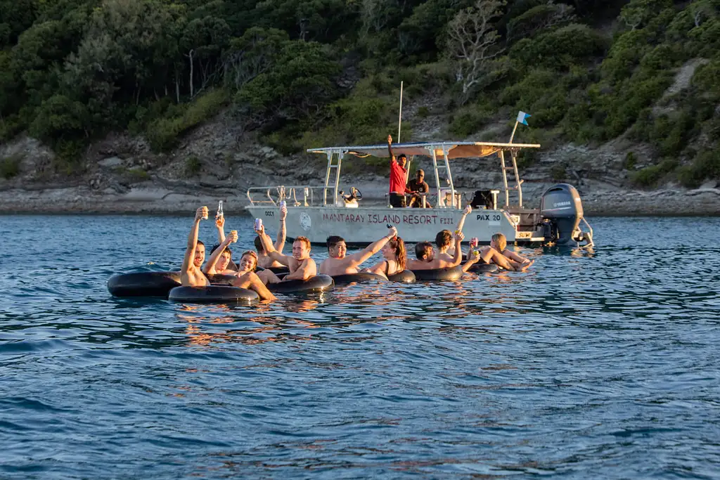 8 Day Yasawa Wanderer | Awesome Adventures Fiji