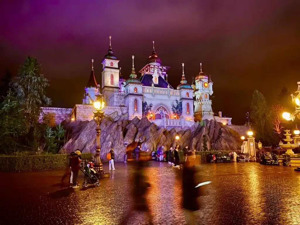 Day Trip to the Efteling Theme Park with Ticket from Amsterdam - Private group of 2 people (price per group)