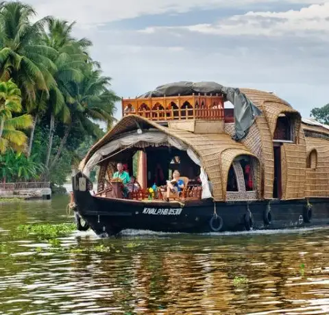 Alleppey - Discover North & South India