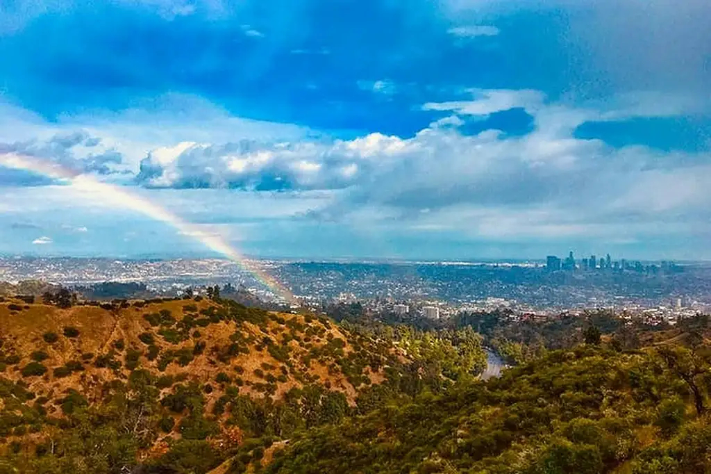 The Oiginal Hollywood Sign Hike Tour