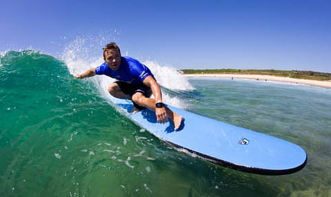 surf lesson byron bay